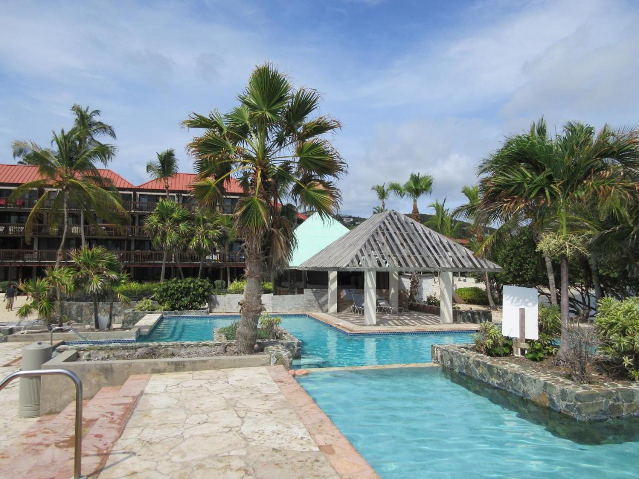 Luxury Beachfront - One Step To Sapphire Beach East End  Exteriér fotografie